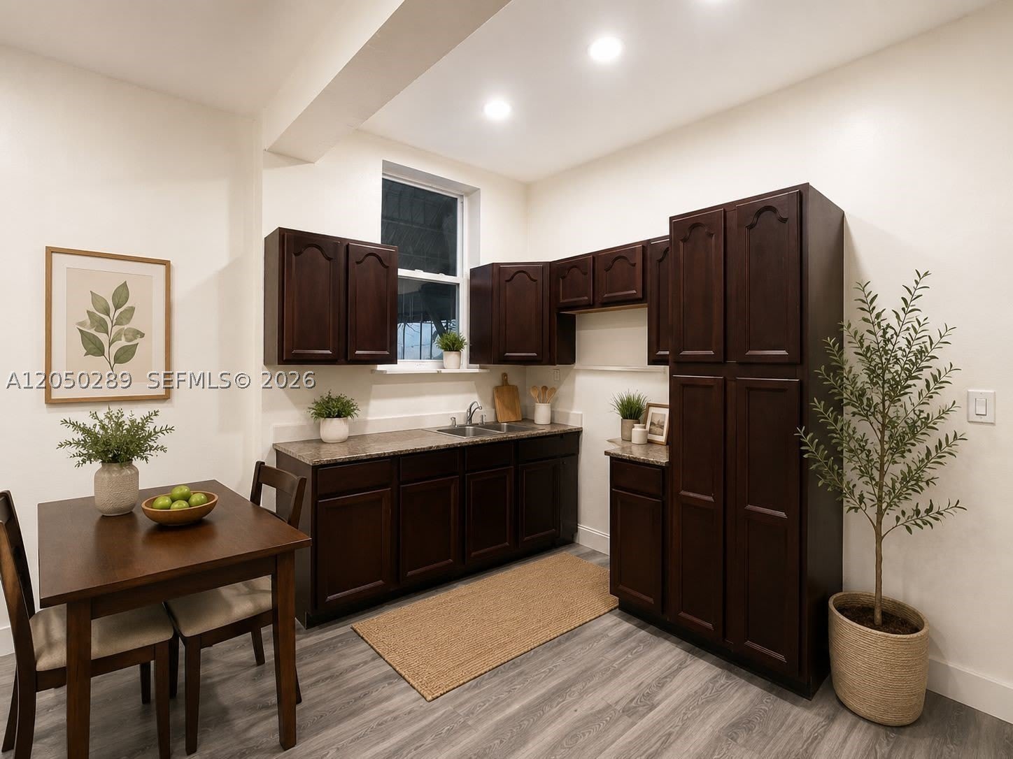 101 NW 15th Ave – photo 4