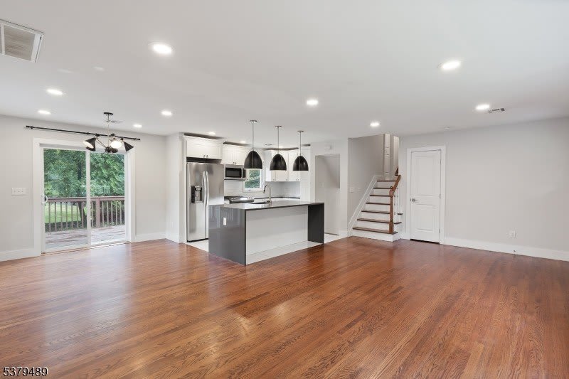 299 Springfield Ave – photo 5