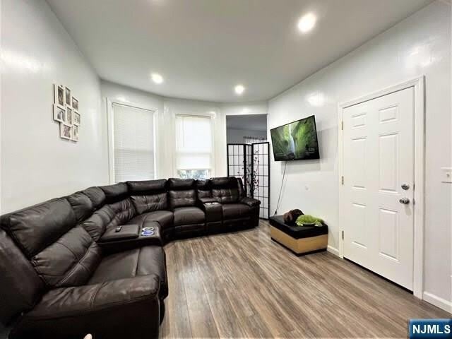 45 Rutland Avenue – photo 2