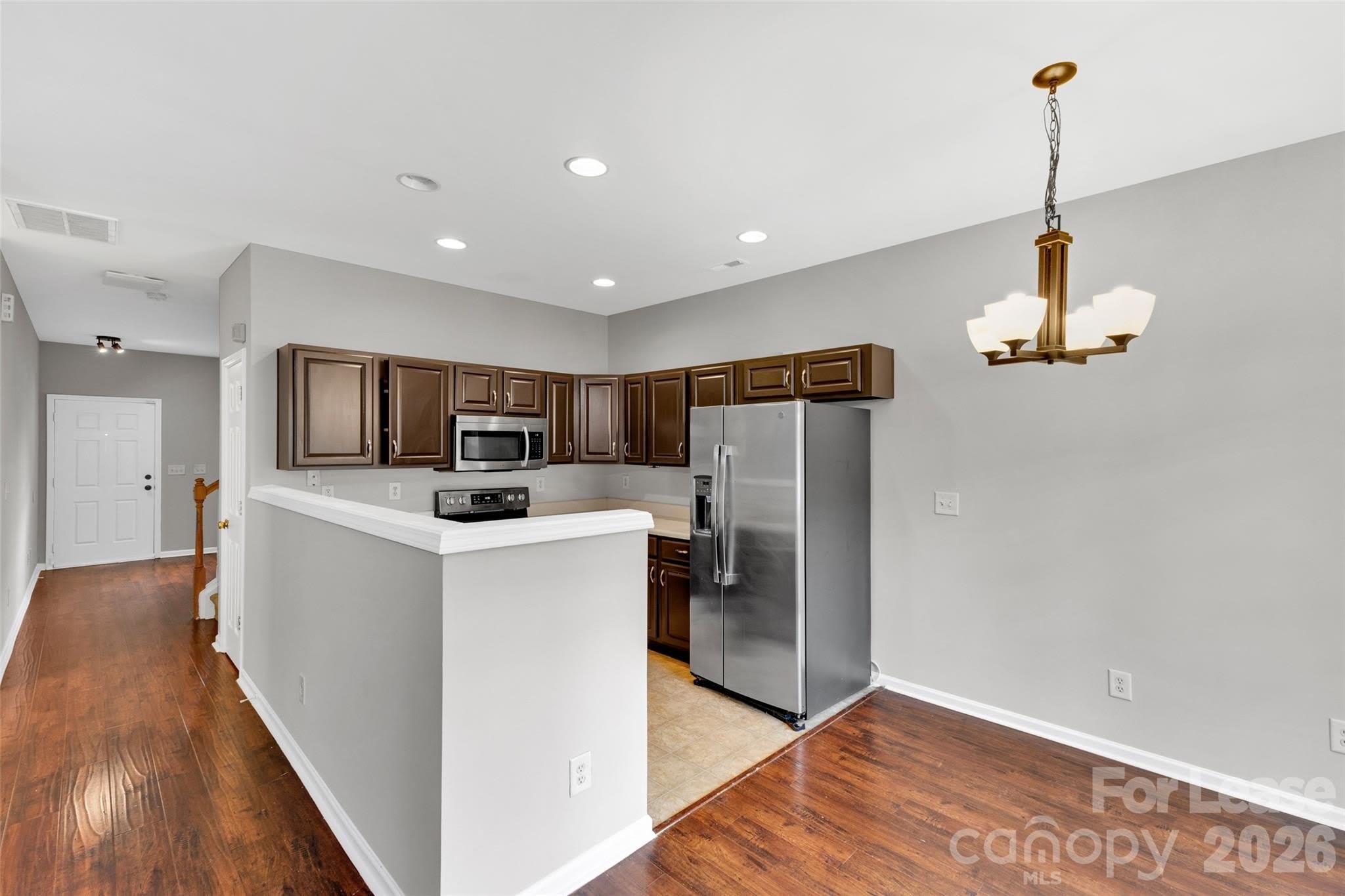 11054 Dixie Hills Drive – photo 2