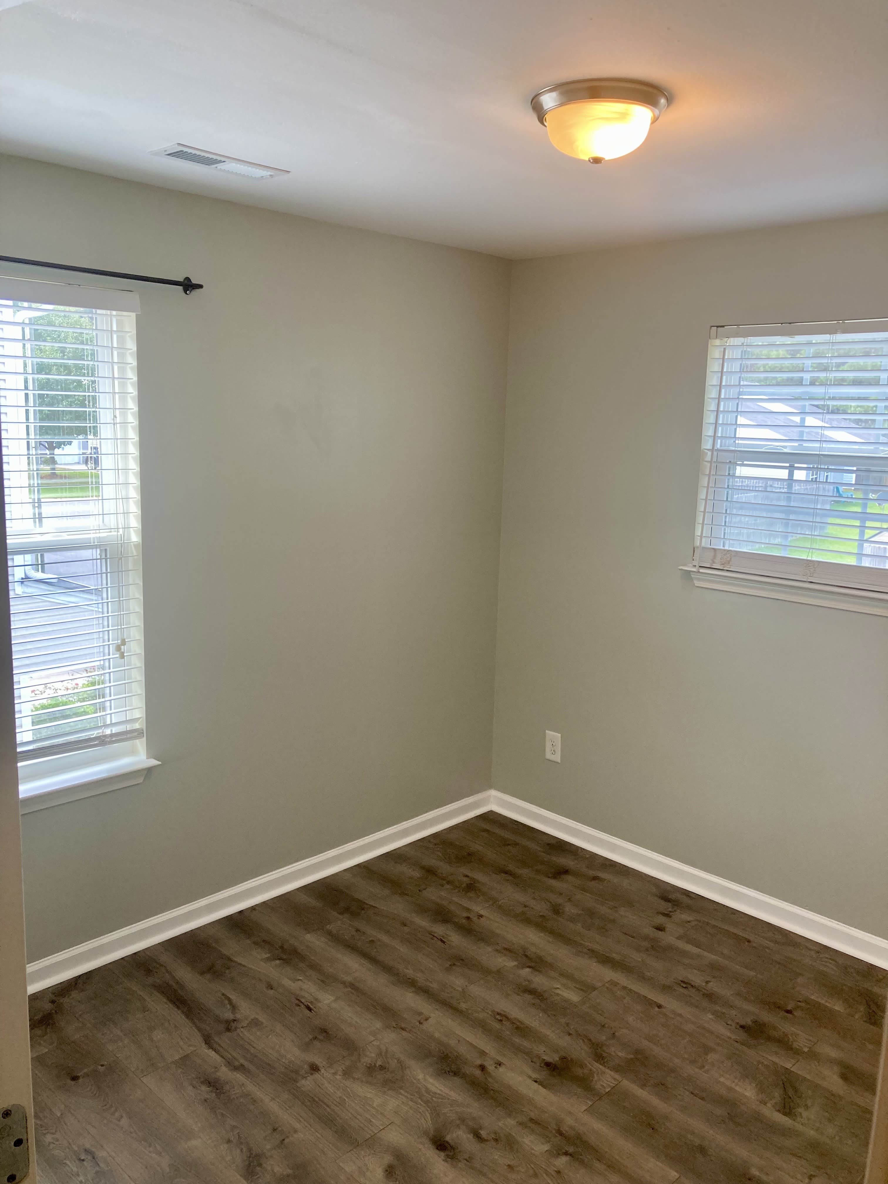 1358 Dowden Street – photo 5