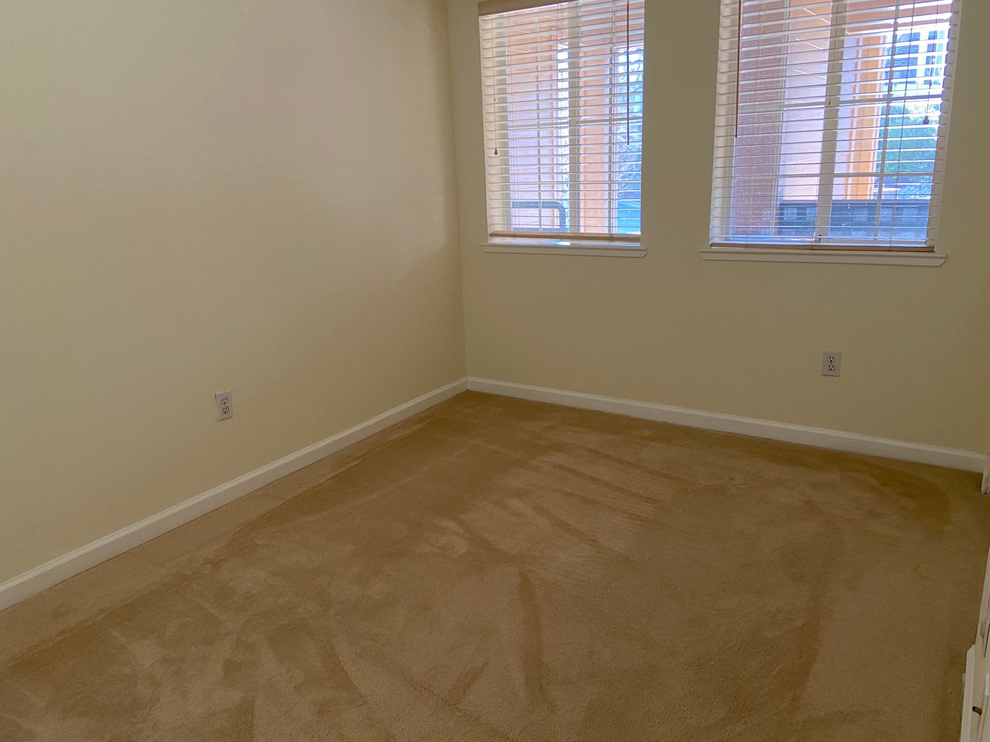 Spacious 3 bed/3 bath condo in San Ramon – photo 3