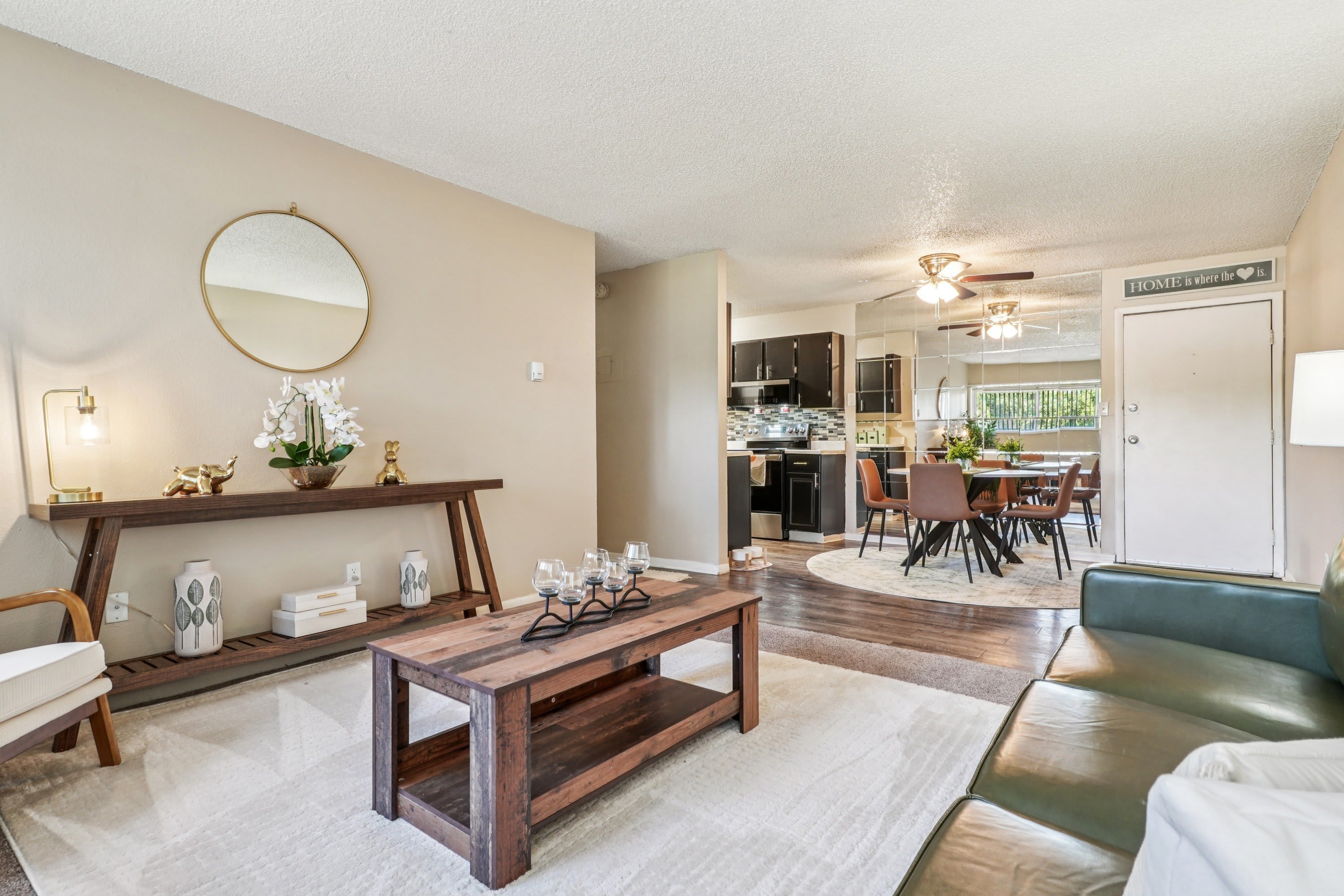 The Montecito Apartments – photo 3