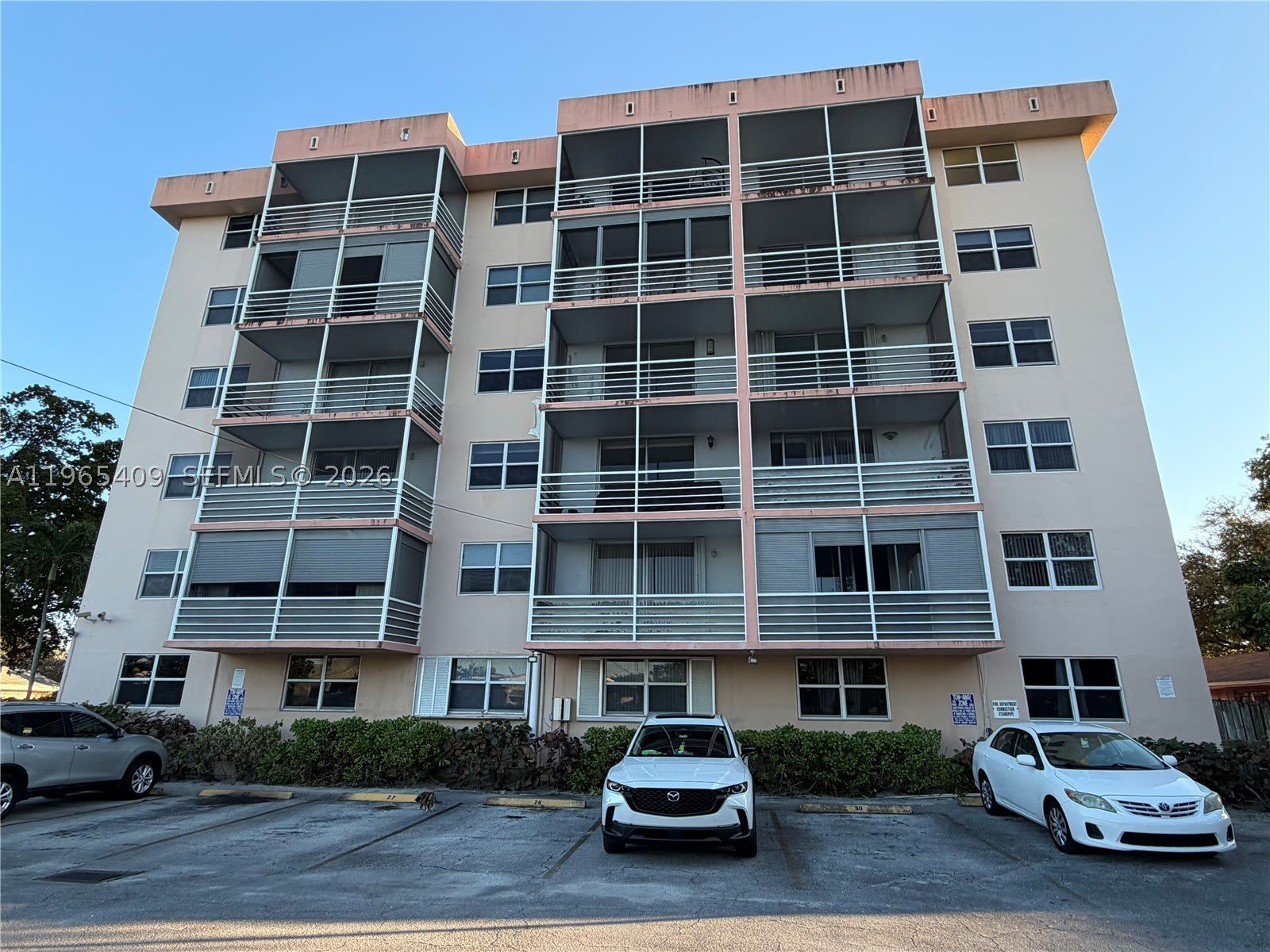 1830 Dixieanna St – photo 1