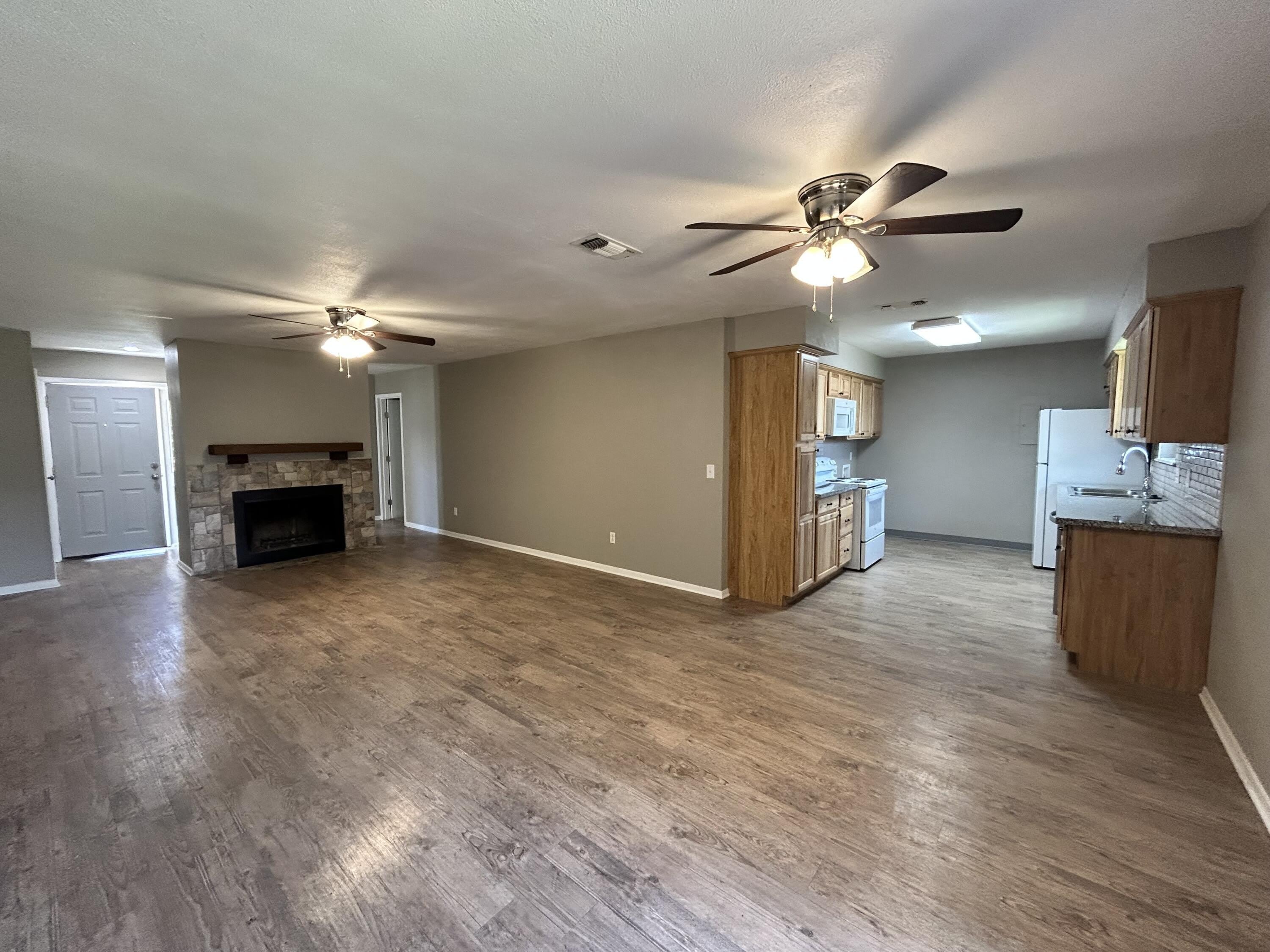 8219 Elkridge Avenue – photo 4