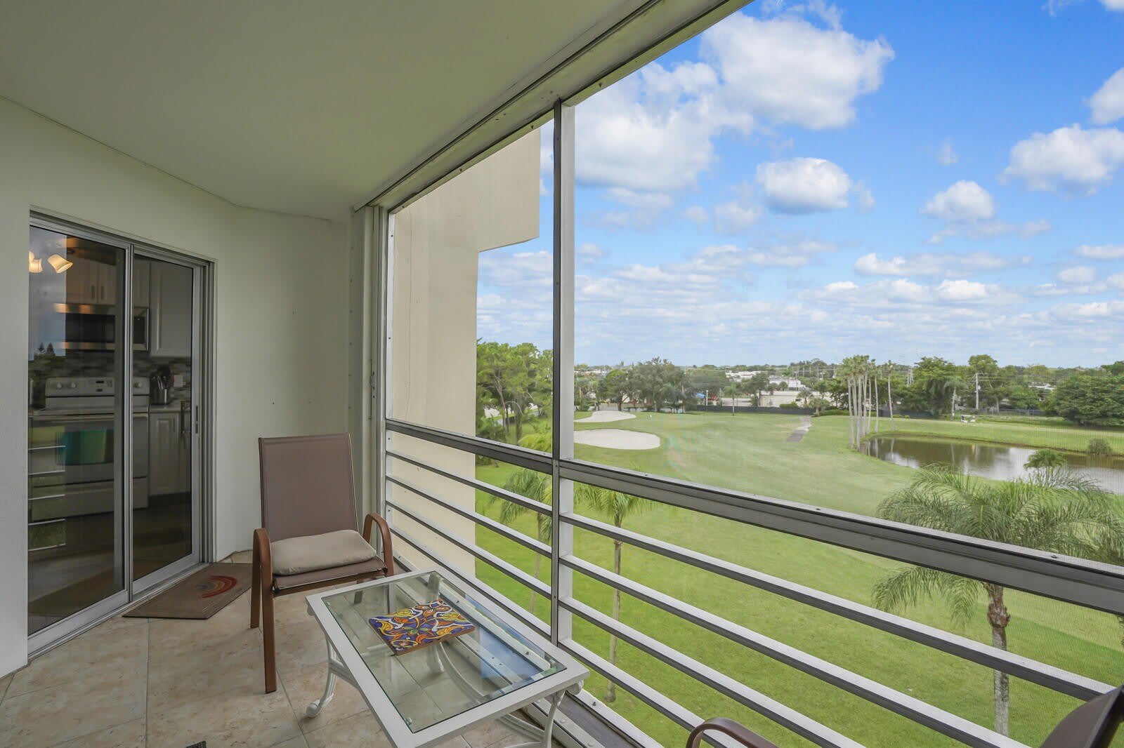3959 Via Poinciana – photo 2