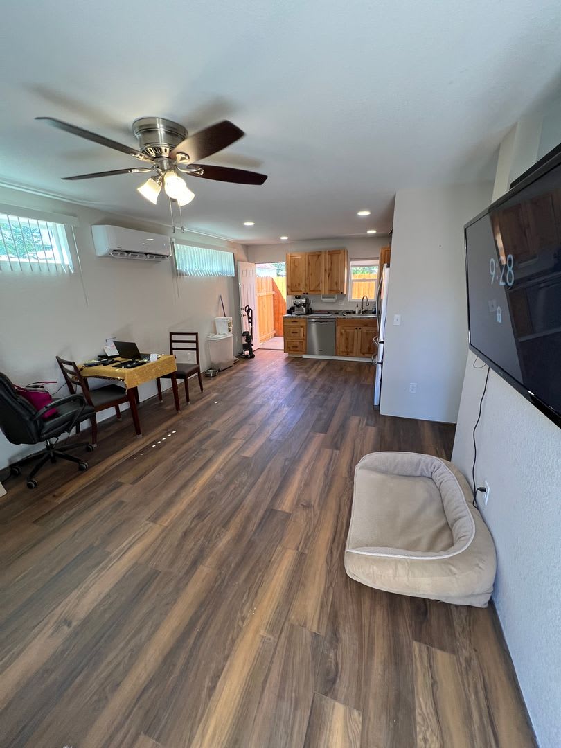 Newly Remodeled 1 Bedroom – photo 5