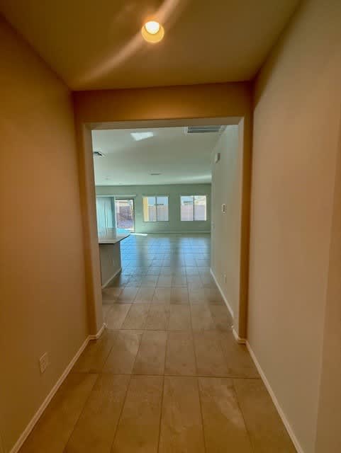 2926 North Coronado Drive – photo 4