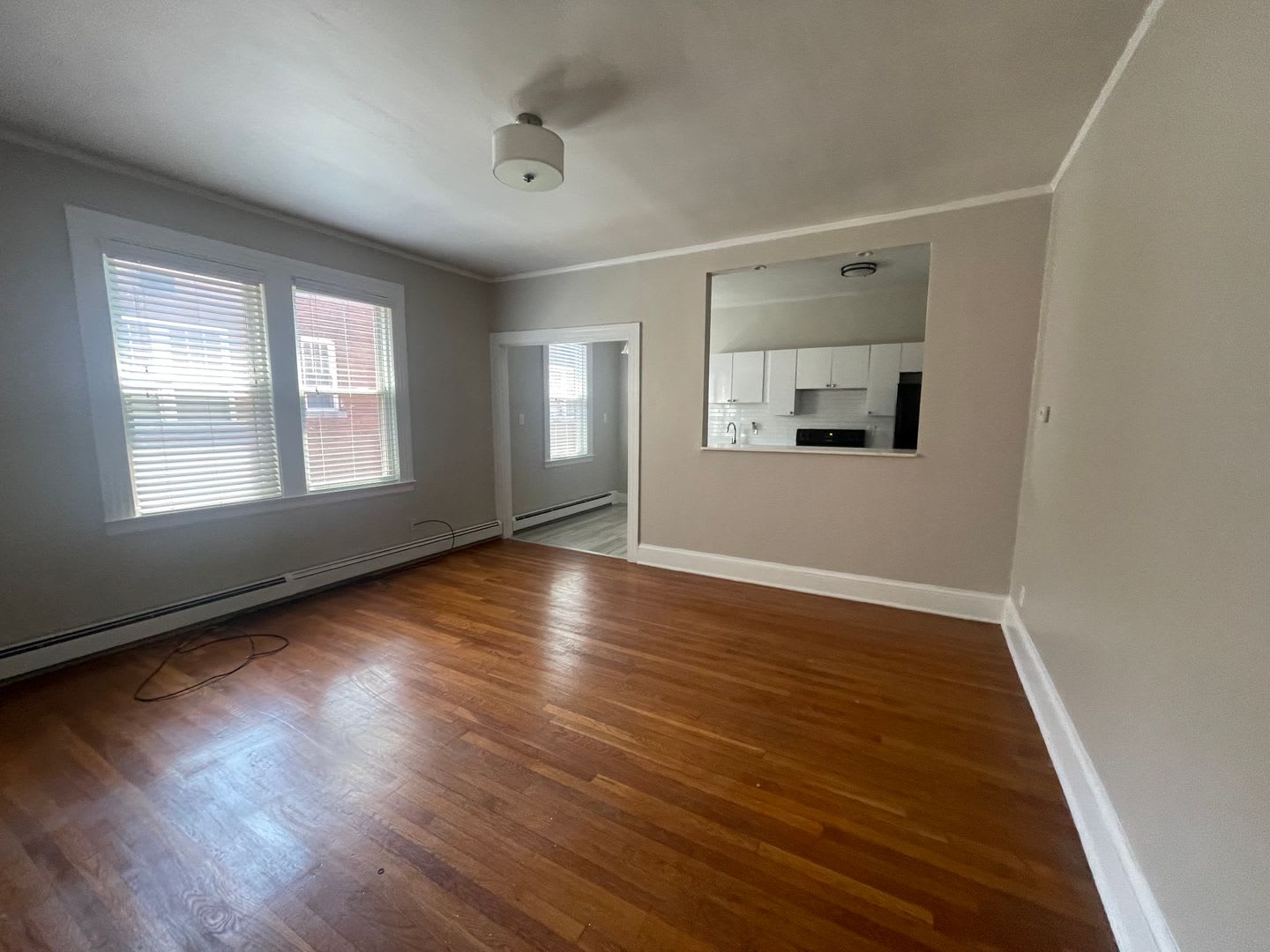 16 Evergreen Avenue – photo 4