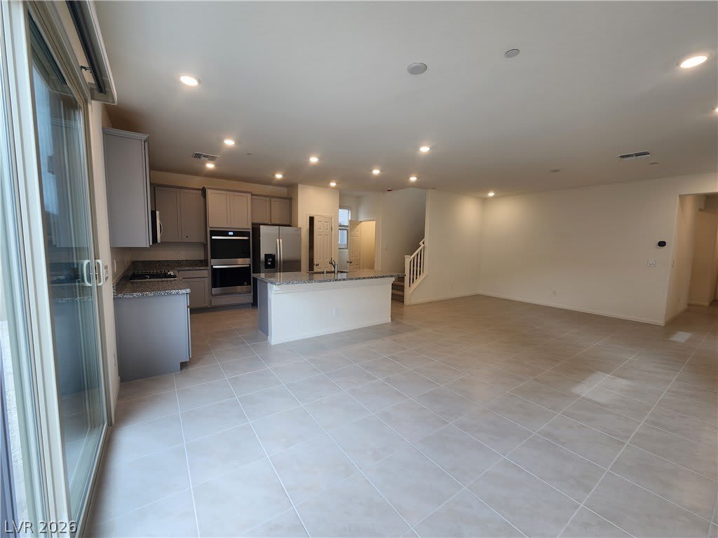 1553 Crowned Eagle Street – photo 5