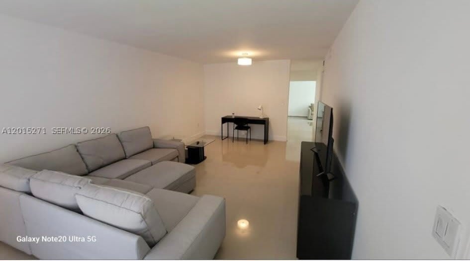 2341 SW 17th Ave – photo 5