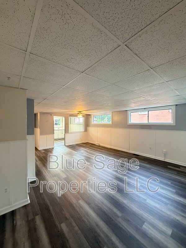 2118 Valleyview Dr – photo 2