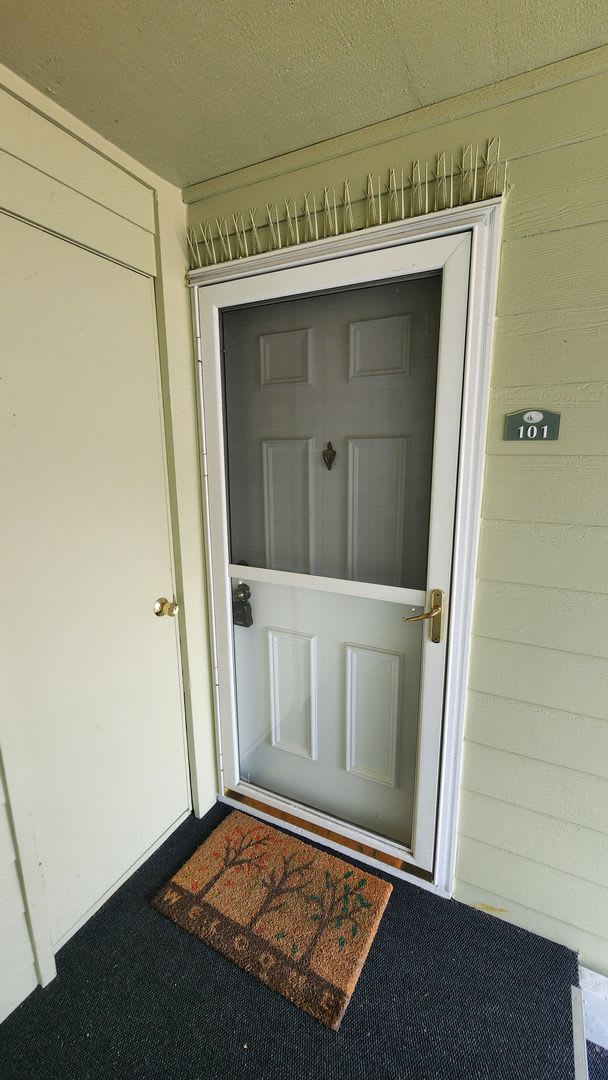Beautifully Updated Des Moines Townhome – photo 2