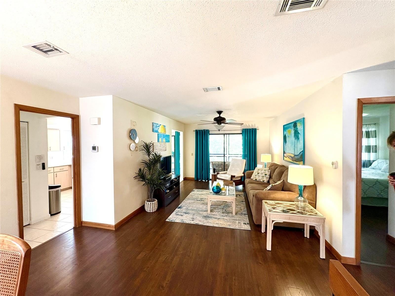 10 OAKMONT Court – photo 4