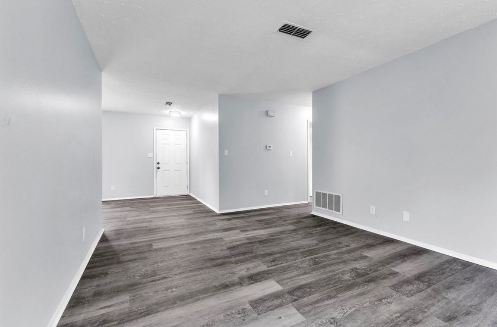 701 Southlawn Dr – photo 5