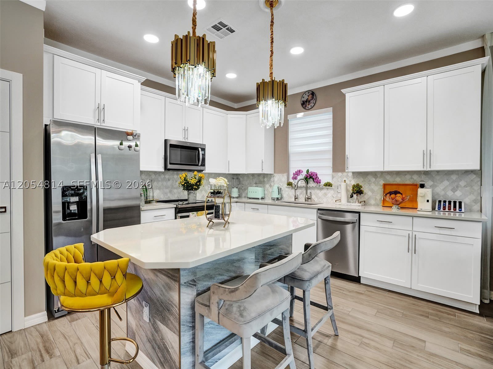 4414 Ficus St – photo 3