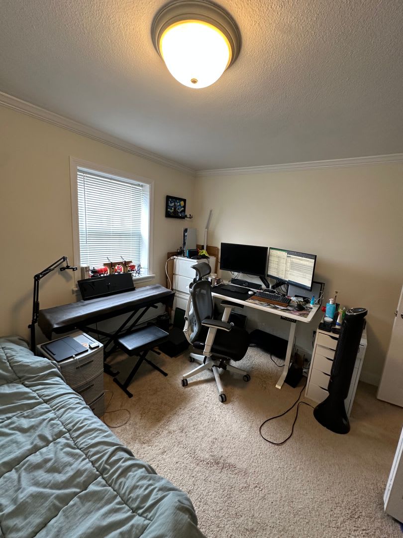 Charming 2 Bedroom No Broker Fee – photo 4