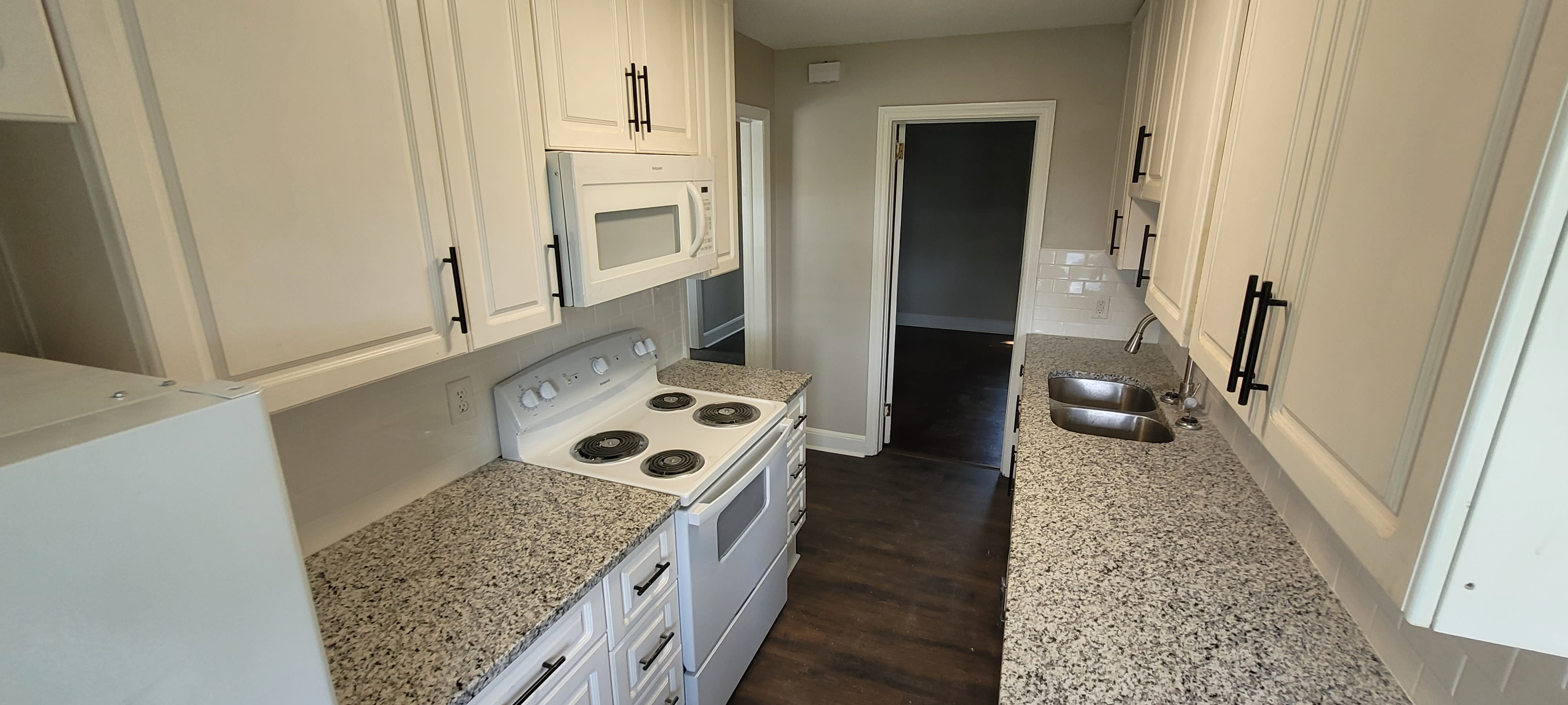 2613 Vanstory St – photo 4