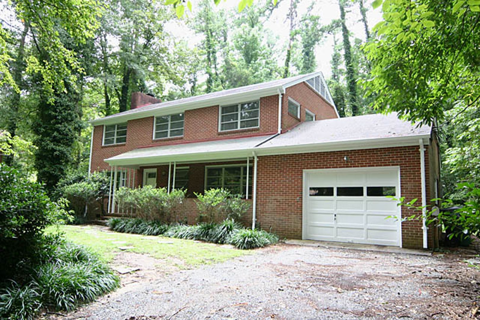 Charming 4BR, 2.5BA Durham Home Minutes from Duke University! – photo 1