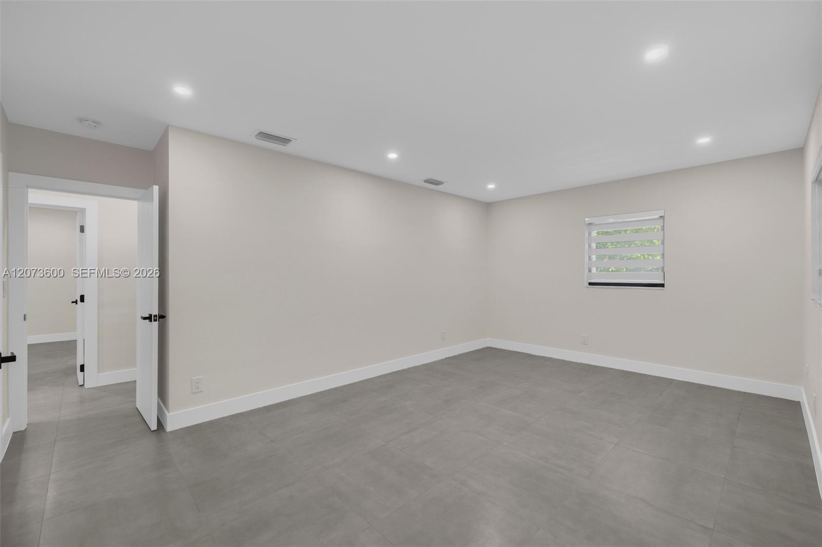 345 Sarto Avenue – photo 4