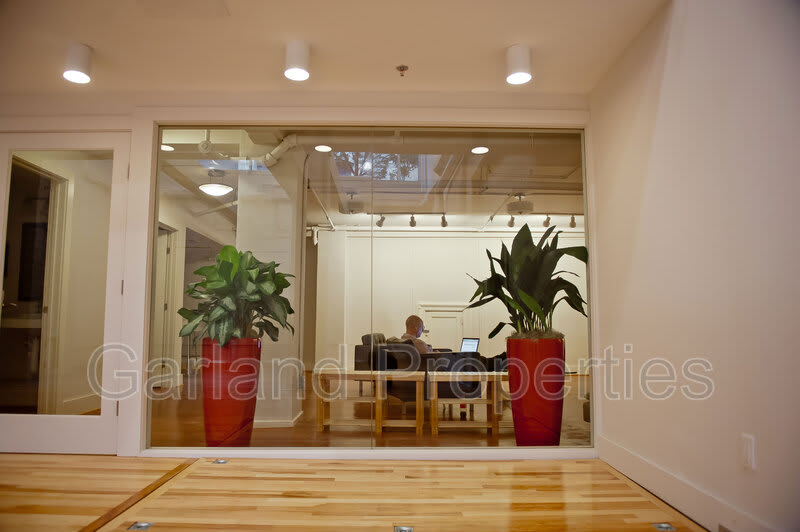 110 Campbell Ave – photo 4