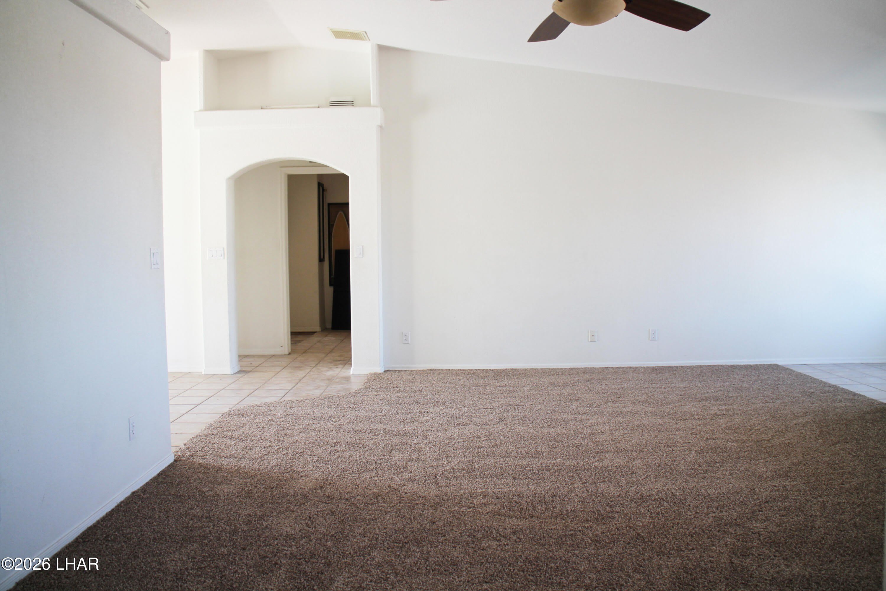 906 Desert View Dr – photo 5