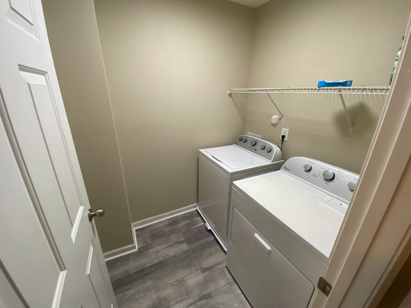 Room In 3 Bedroom Home At Meryton Park Wy – photo 4