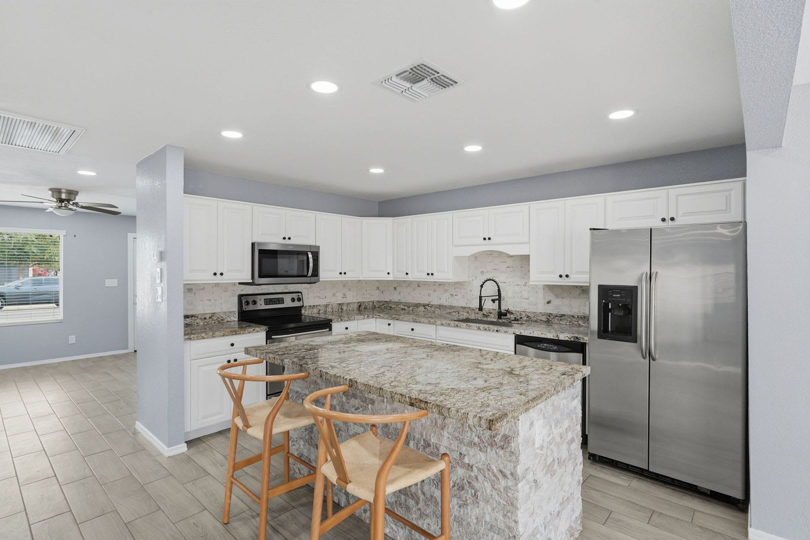 Recently Remodeled Home With All Appliances Included – photo 1