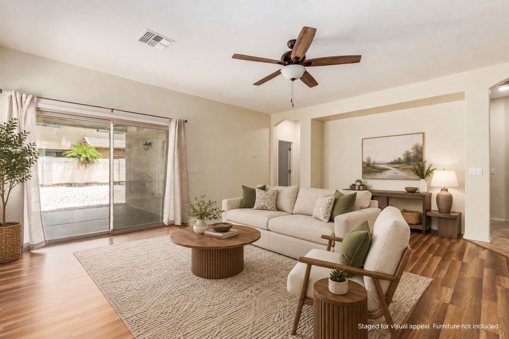 Royal Ranch Living – photo 3