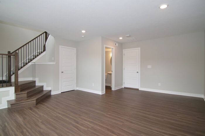 933 Yorkshire Lane – photo 2