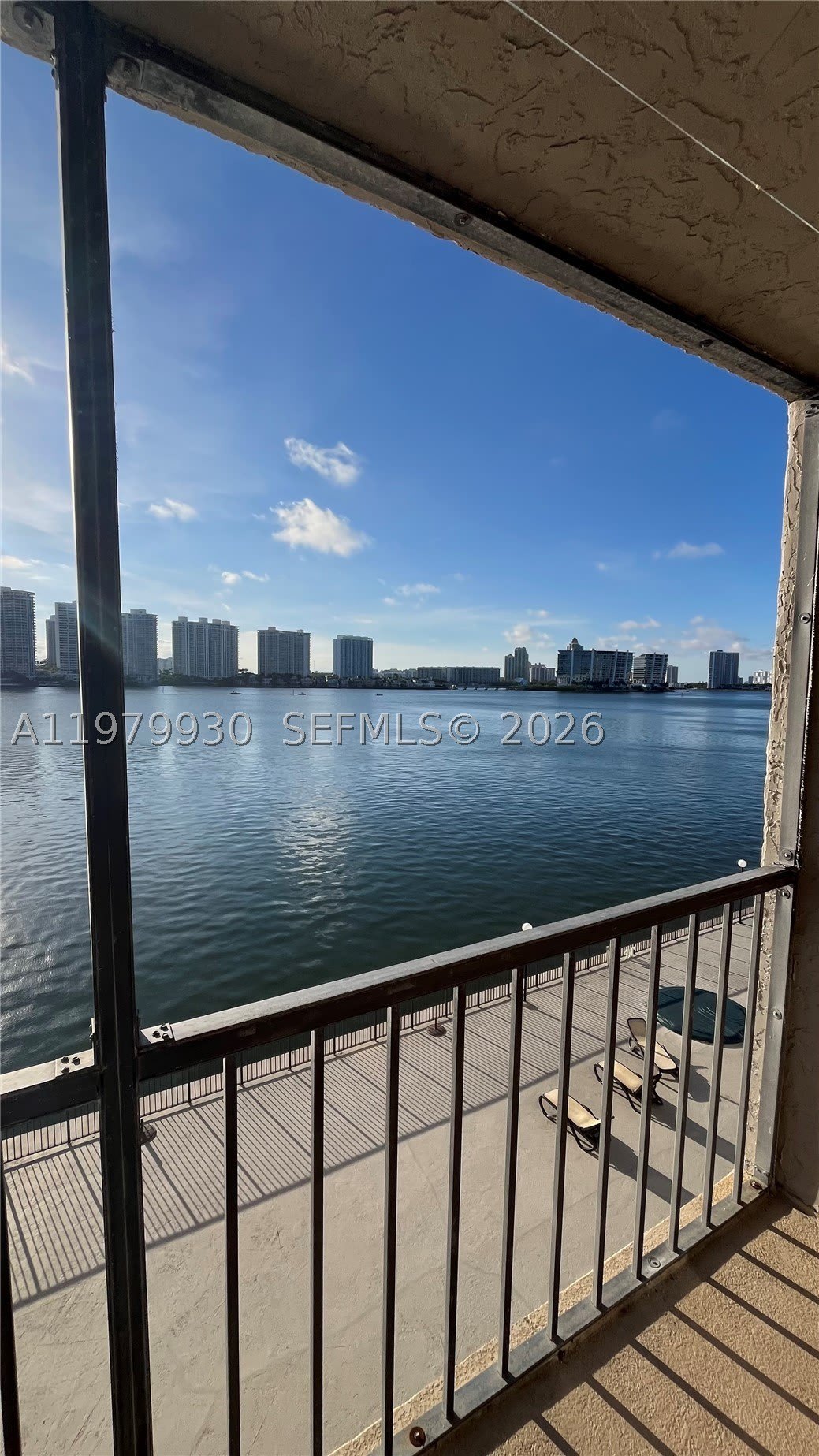 17500 N Bay Rd – photo 1