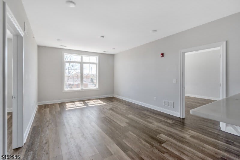 310 Centennial Ave – photo 2