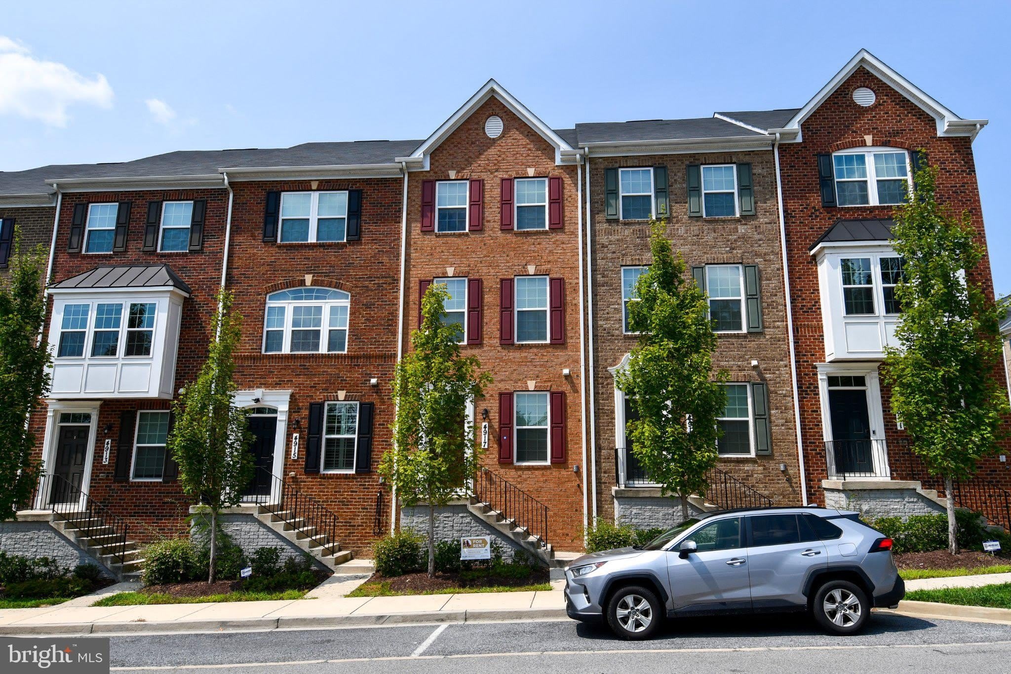 4917 CREST VIEW Drive – photo 2