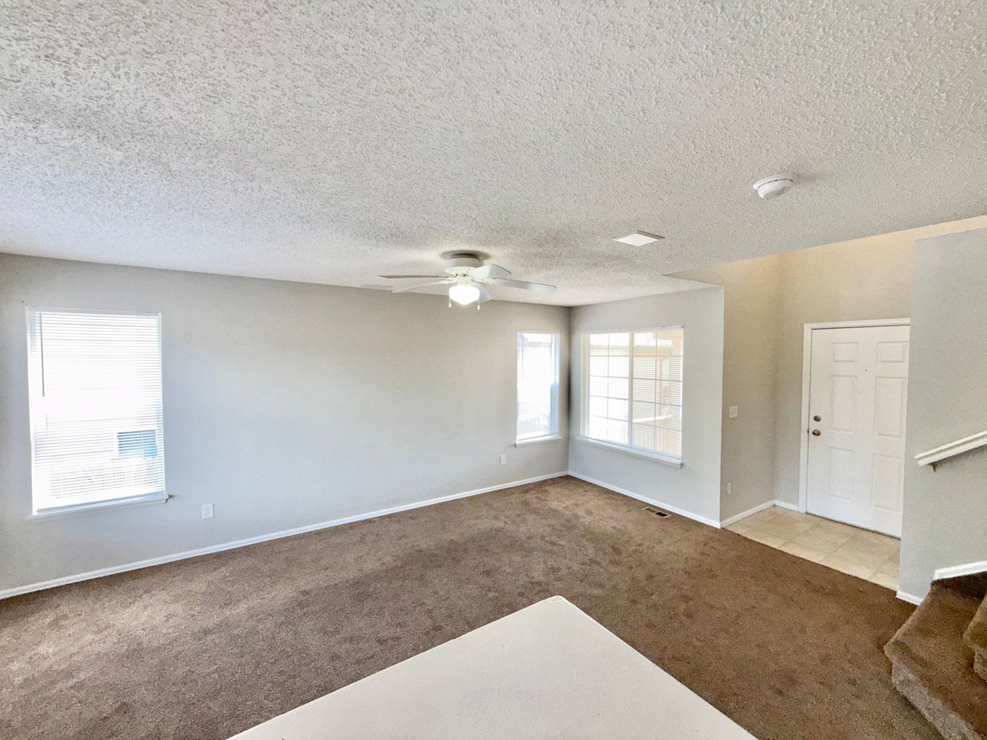 Spacious 4 Bedroom Home – photo 5