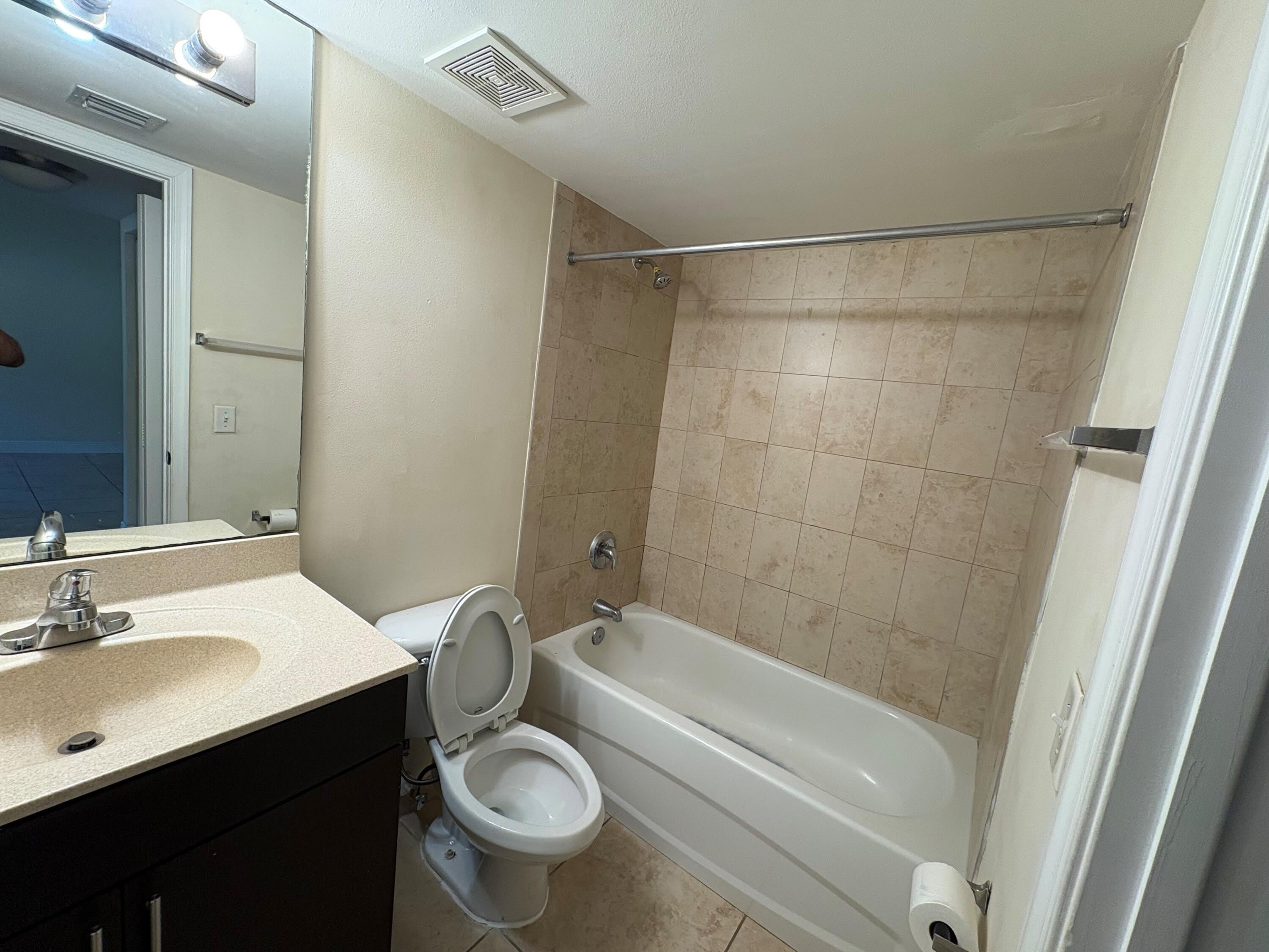 6235 SW 47TH Manor – photo 5