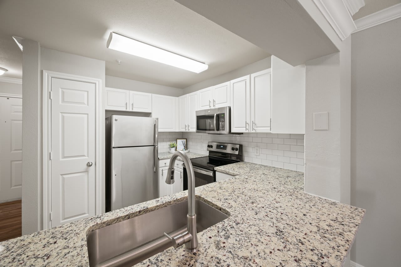 St. Andrews Apartments – photo 2