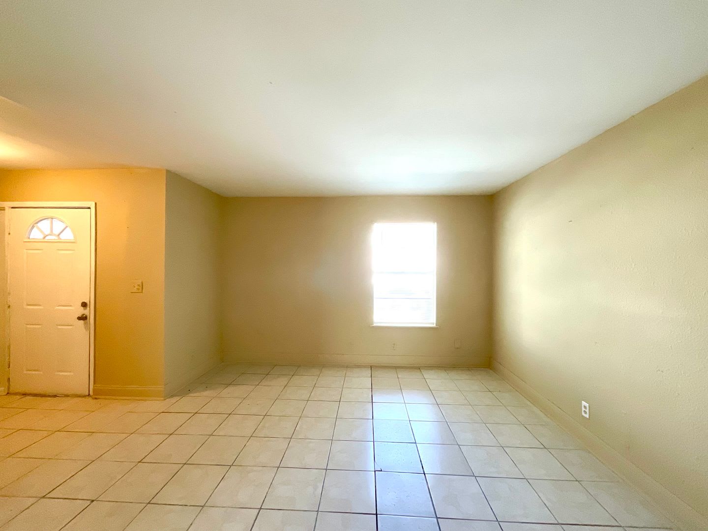 Available NOW! Prime Location 3-Bedroom, 2-Bath Home In Converse!! – photo 5