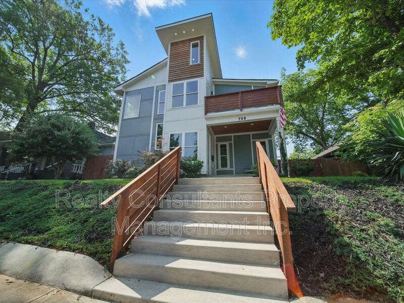 708 Cross Trail Drive – photo 2