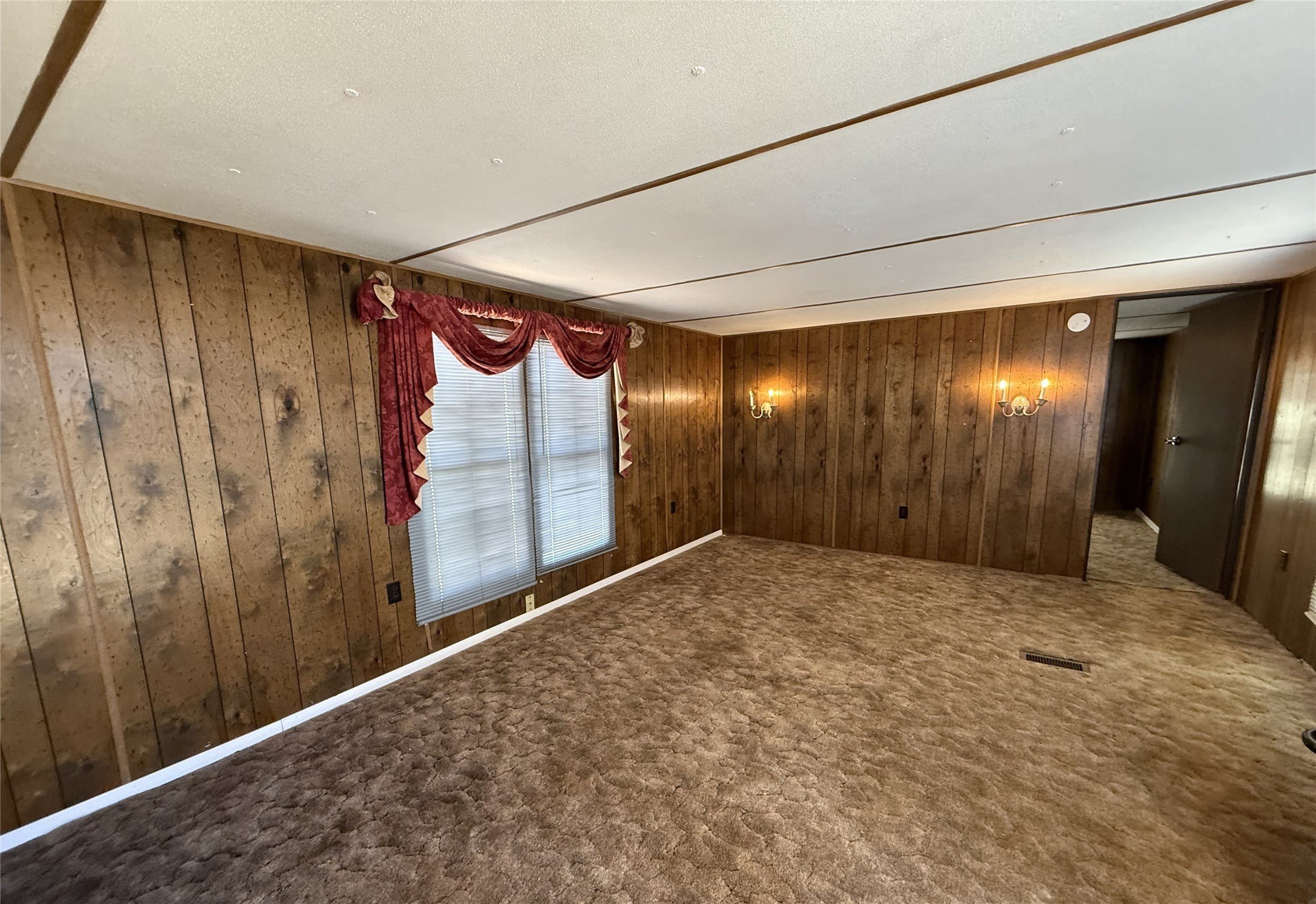 1025 E Owing Street – photo 4