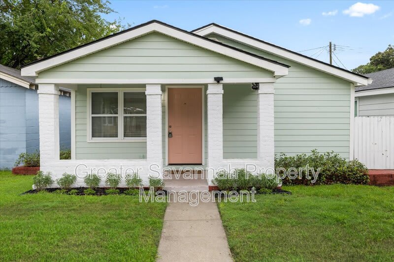 705 West 47th Street – photo 2