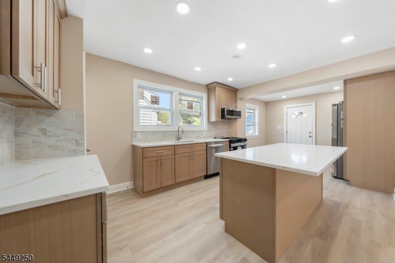 49 Caldwell Pl – photo 1