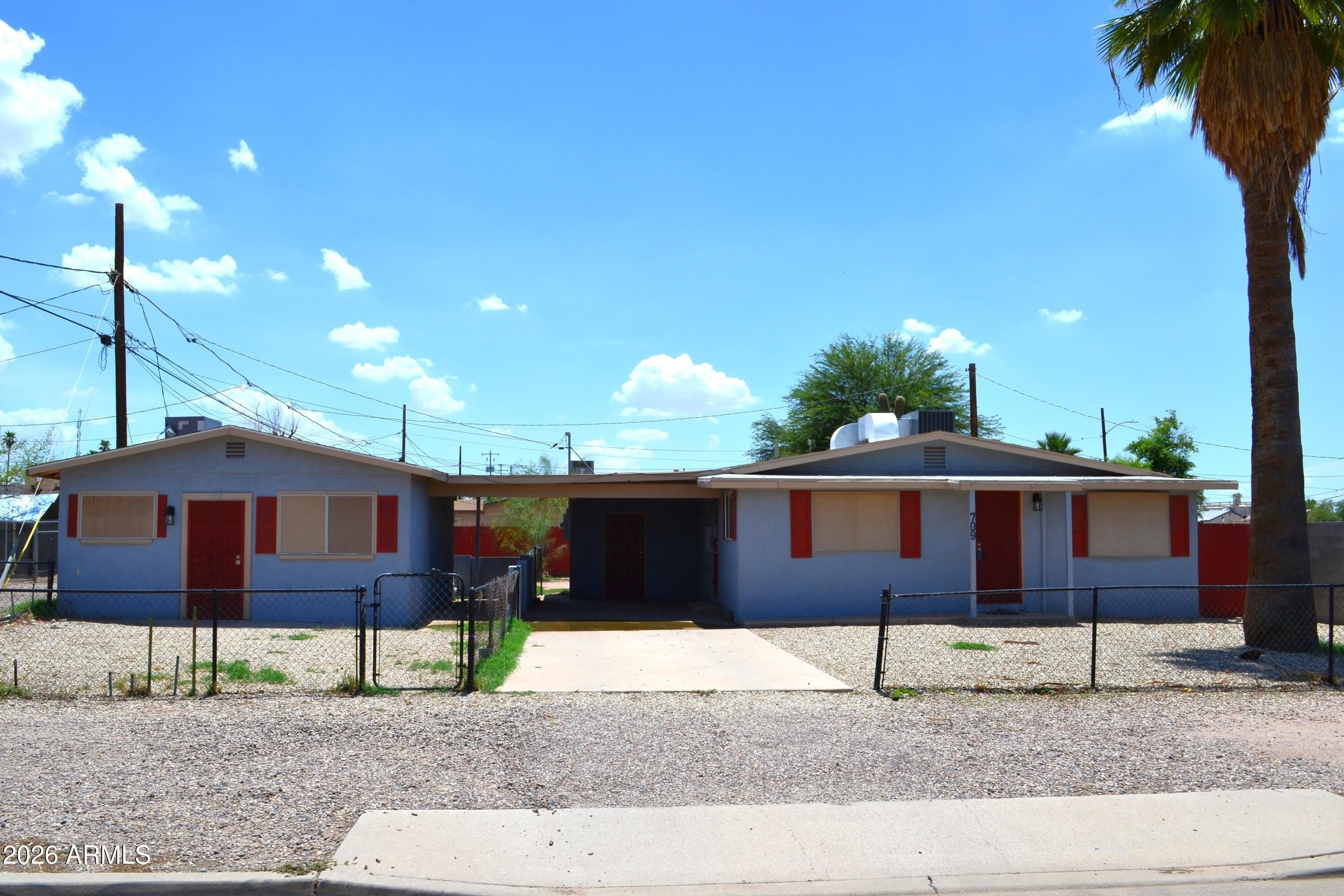 711 E 4th Street – photo 2