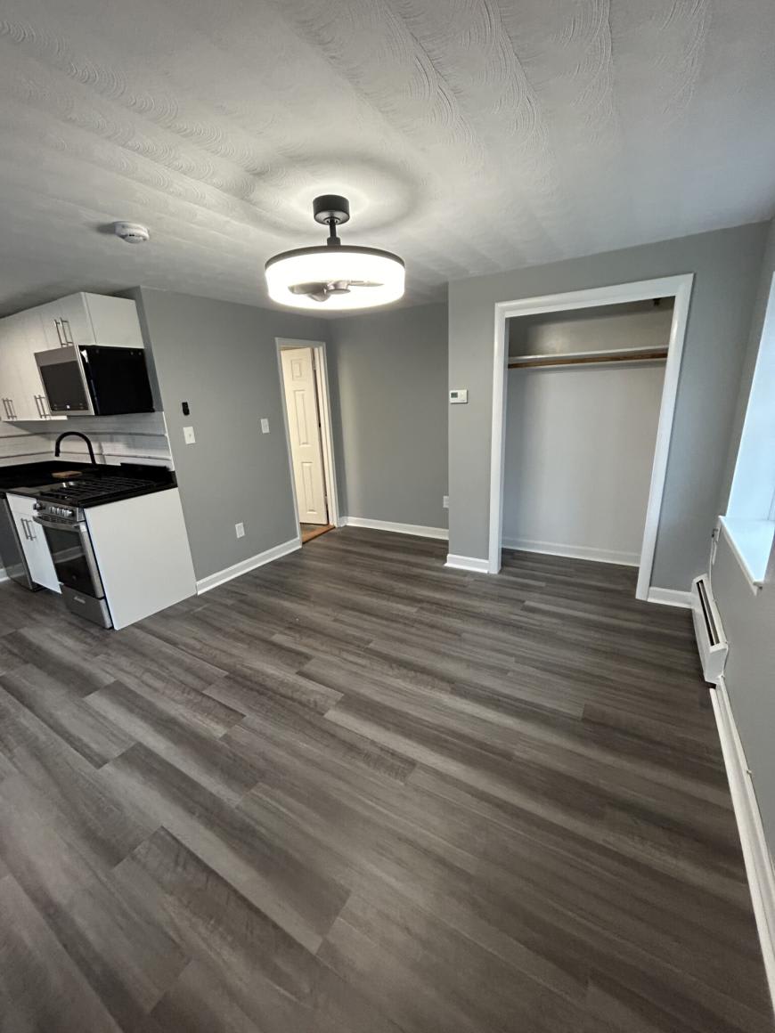 1080 Massachusetts Ave – photo 3