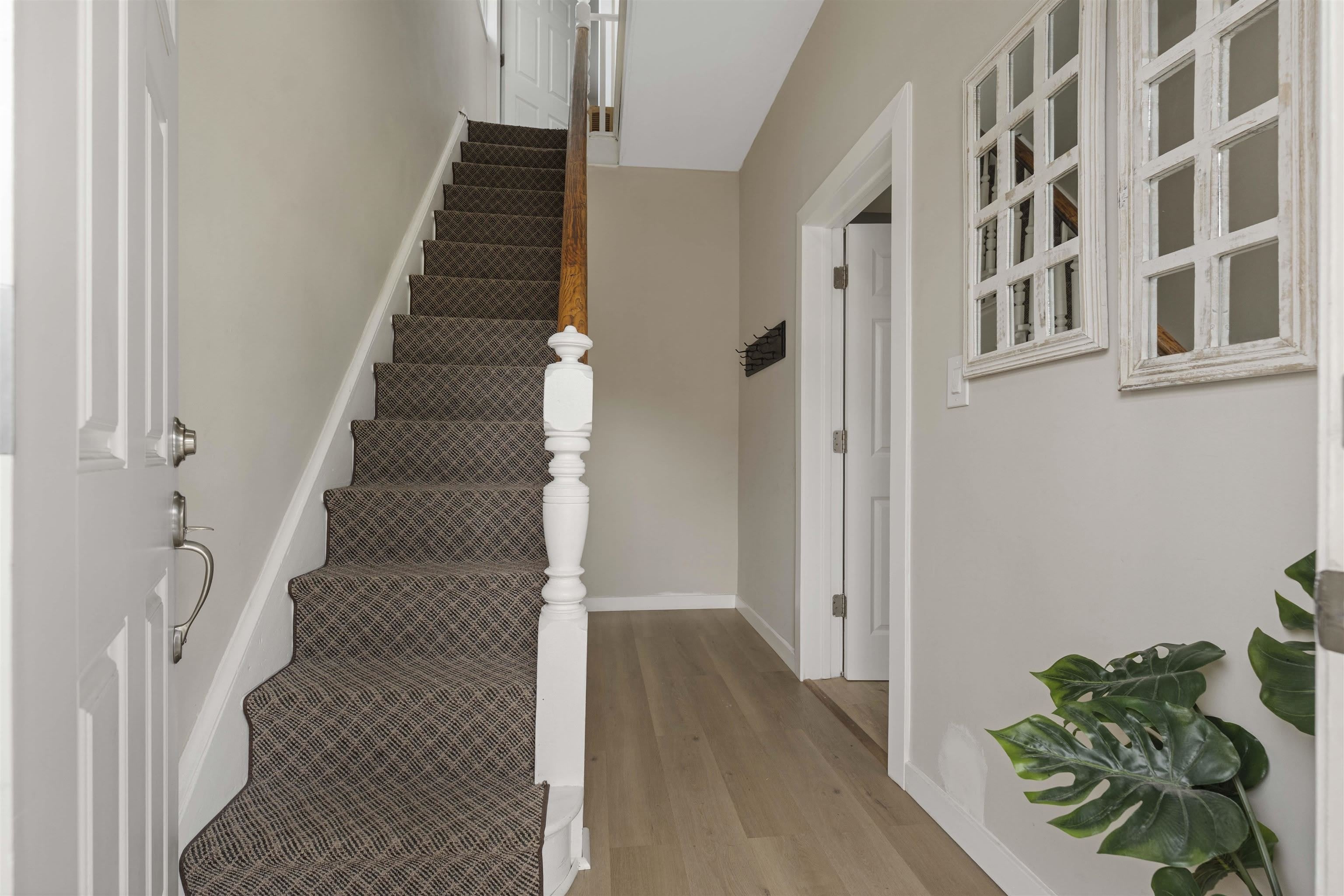 4317 COTTAGE AVE – photo 2