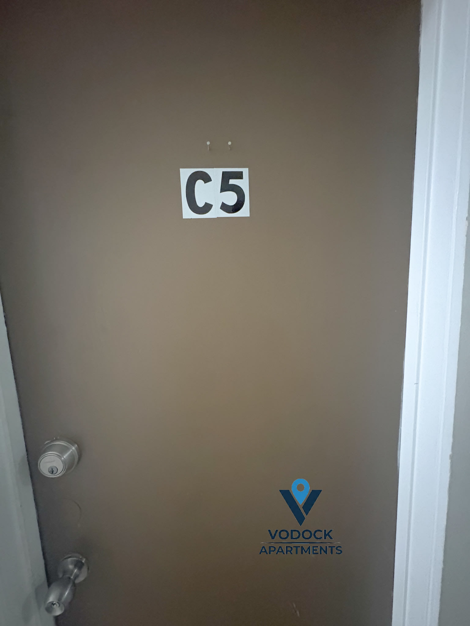 911 Asylum Ave – photo 5