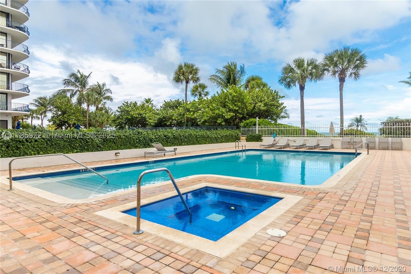 8855 Collins Ave – photo 4