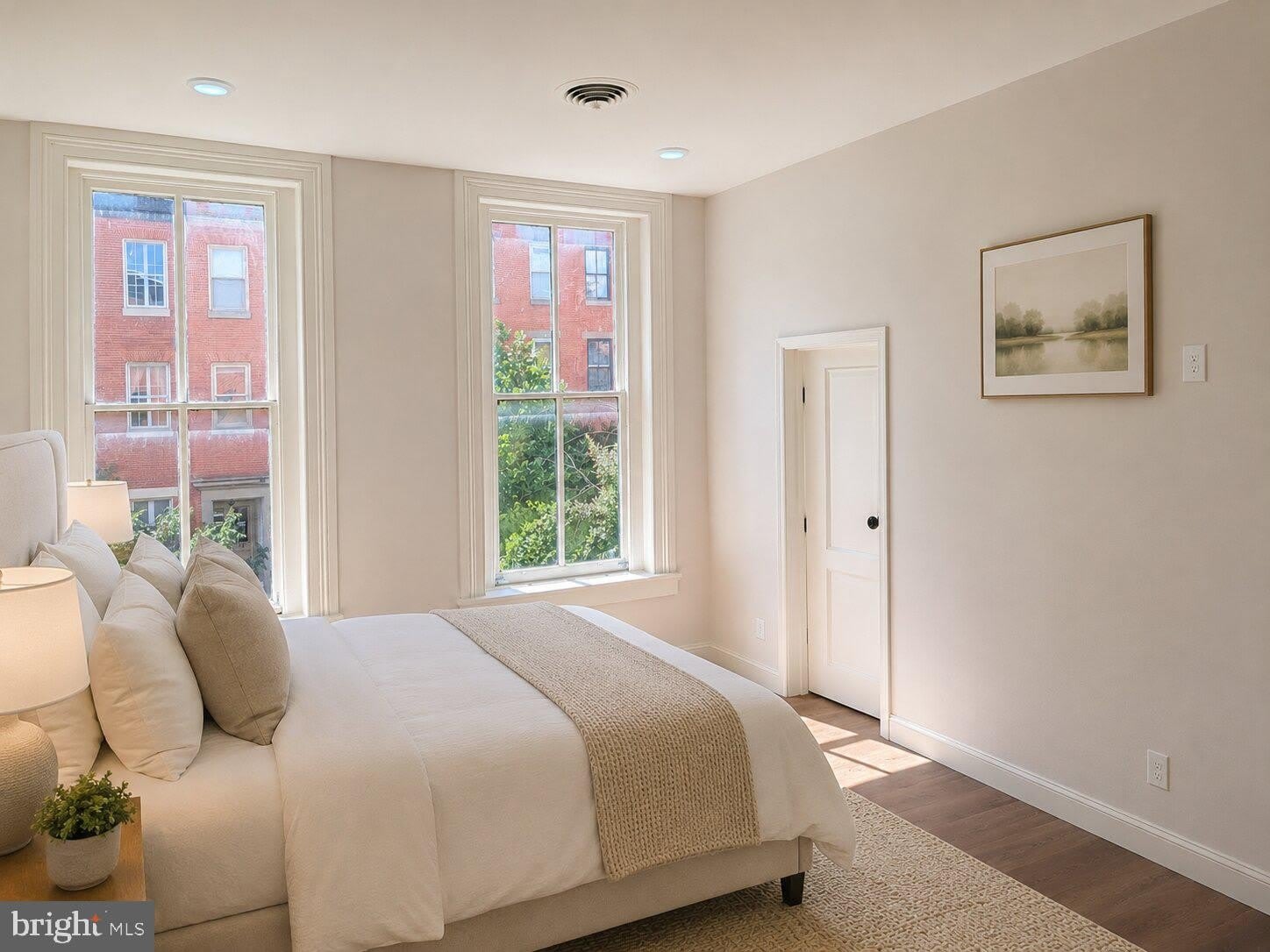 923 N CALVERT Street – photo 2
