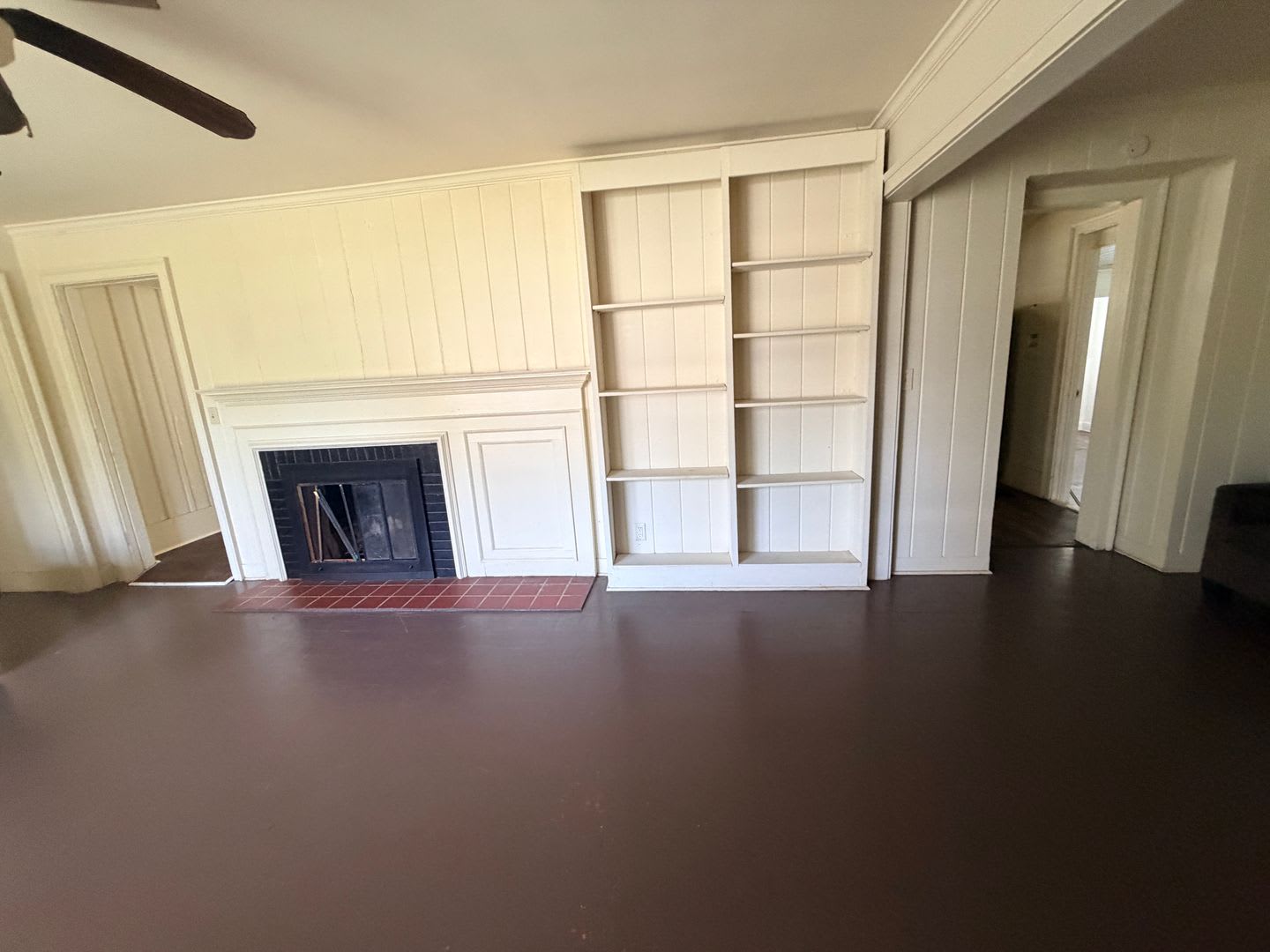 Charming 2Bd 1 5Ba Home In Valdosta With Premium Features – photo 2