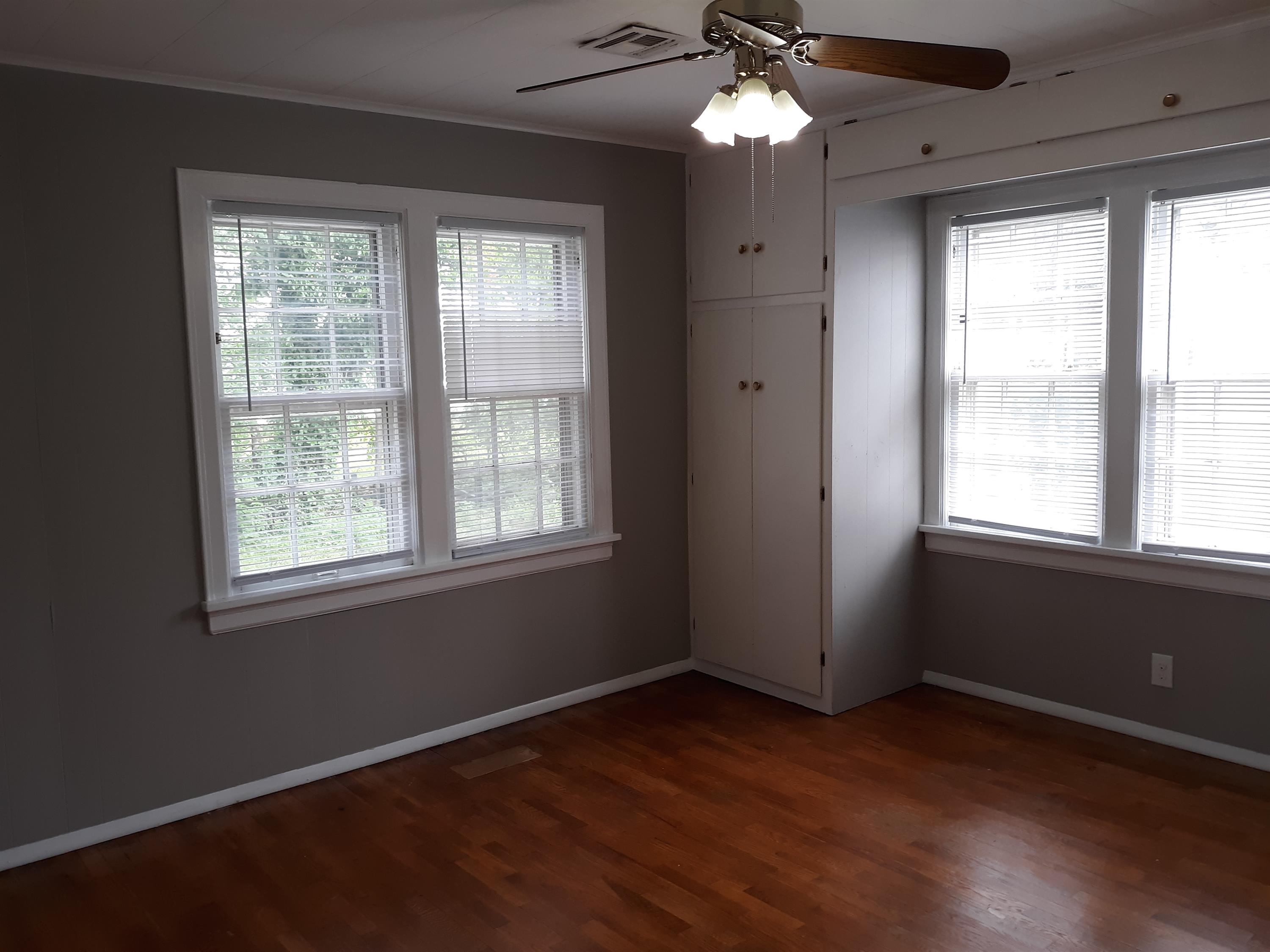 1710 West Arrowhead Place – photo 5