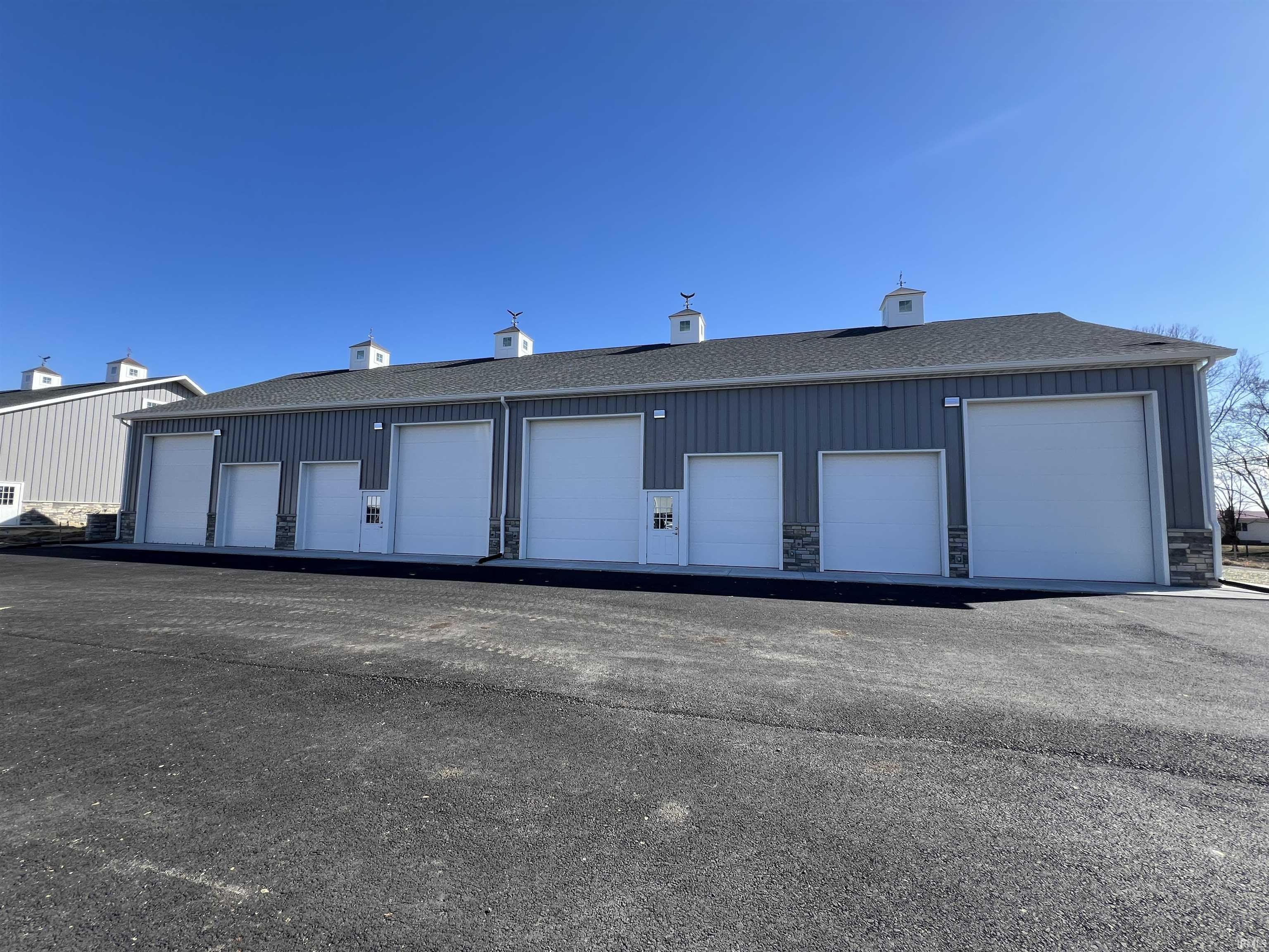18710 Tamarack Road – photo 1